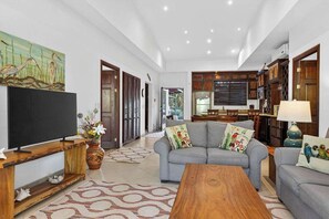 Smart TV - Roca Blanca - Near to Conchal & Flamingo Beach (Brasilito)