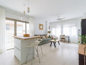 TV - Successful Destiny By CanariasGetaway (Las Palmas de Gran Canaria)