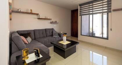 Casa un Solo Piso, 2 min Hospital Real San Lucas