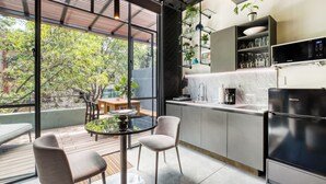 สแตนดาร์ดอพาร์ทเมนท์ | บริเวณนั่งเล่น