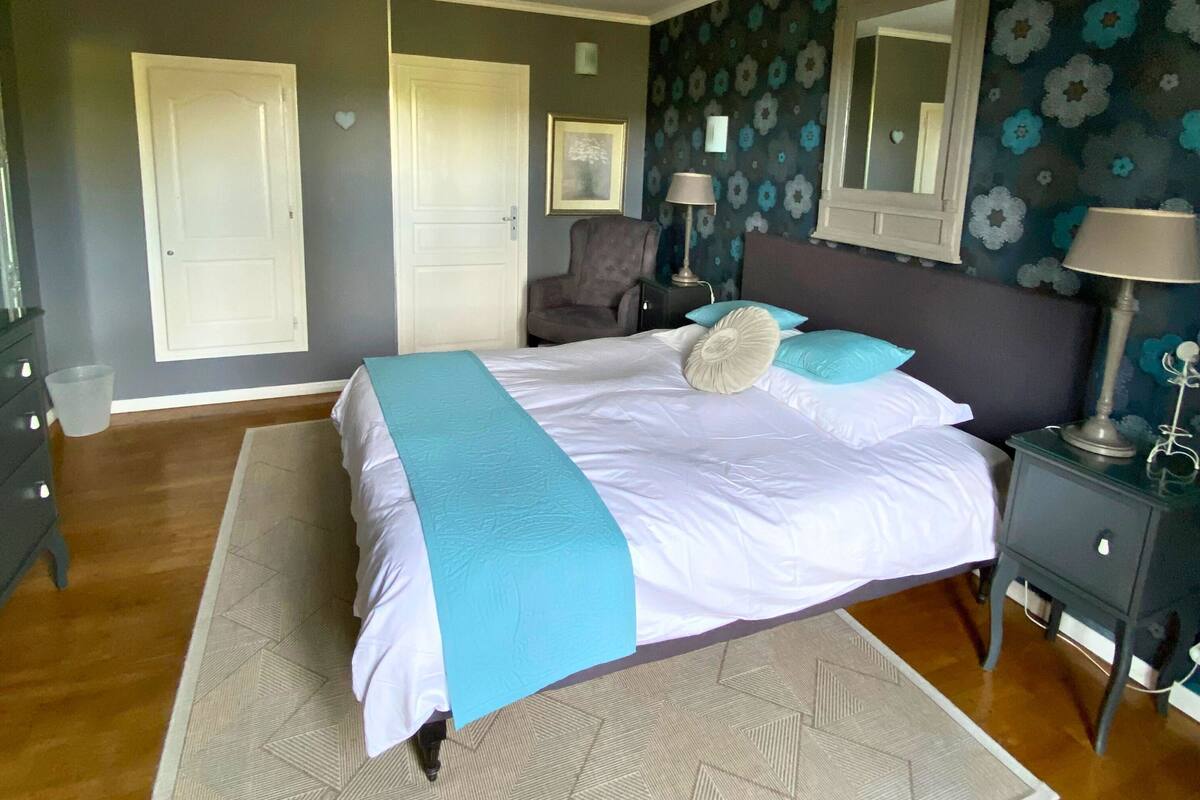 Comfort Quadruple Room, Multiple Beds, Private Bathroom, Hill View | In-room safe, iron/ironing board (on request), WiFi (free)