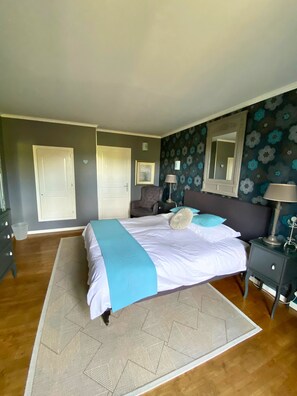 Comfort Quadruple Room, Multiple Beds, Private Bathroom, Hill View