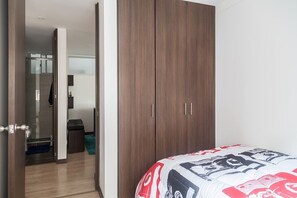 3 bedrooms, iron/ironing board, WiFi, bed sheets - Apartamento Bogotá Norte,nuevo, 3 Camas +stu (Bogotá)