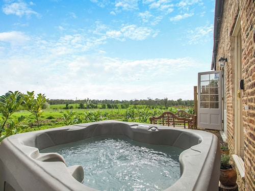 The Hay Loft - UK45607