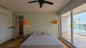 Apartemen | 5 kamar tidur, meja kerja, dan Wi-Fi gratis