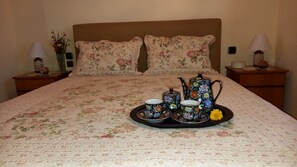 Family House | Bathroom | Free toiletries, hair dryer - Vardakis Houses (Apokoronas)