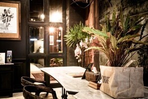 Interior - Shade House - Phuket Downtown (Ratsada)