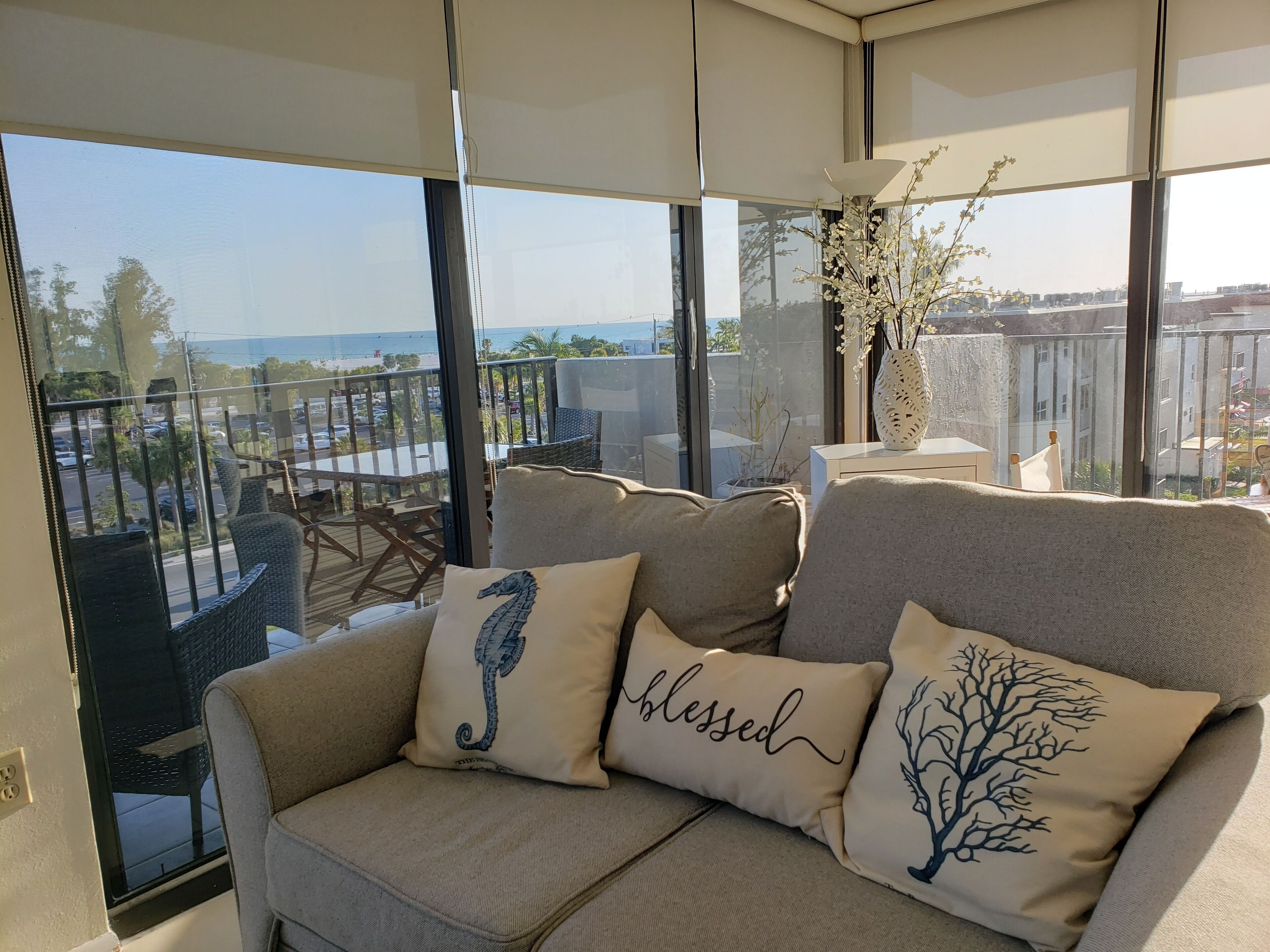 Siesta Key 4th Floor Condo, Facing Gulf of Mexico 2B/2B