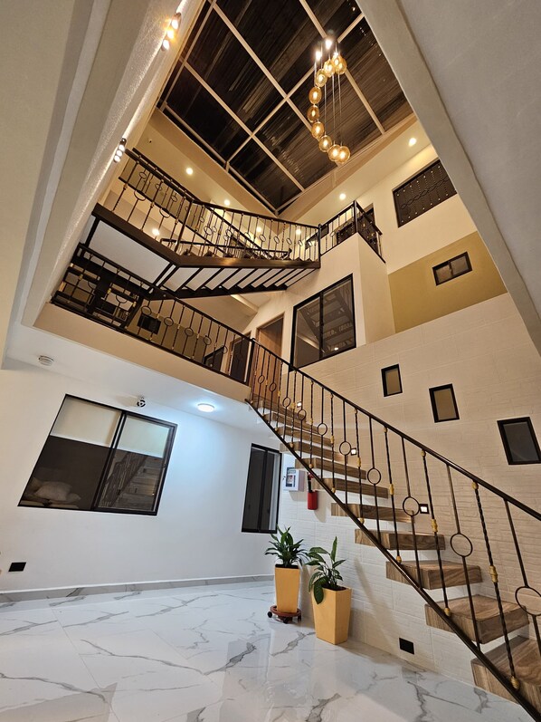 50-inch Smart TV with digital channels, Netflix, streaming services