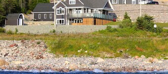 Seal Cove B&B - Entire 2 Bedroom Ocean View Apartment- ATV Trail-  Heated Floors