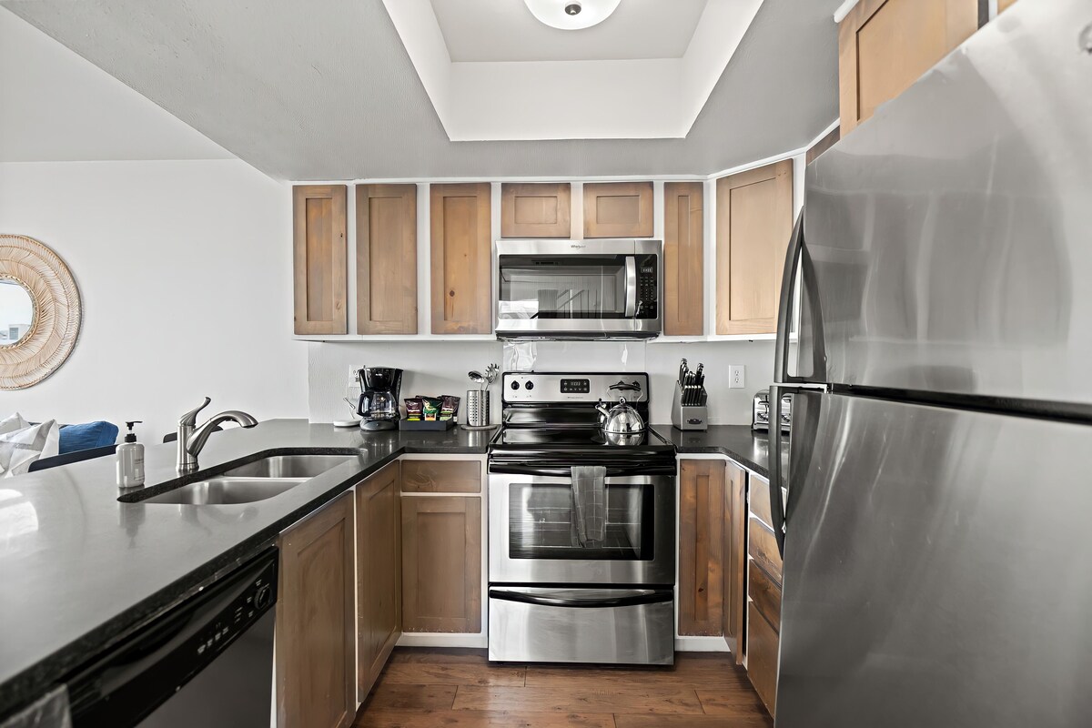Photo 87 of Littlefield Lofts, hosted by Placemakr - 6th Street