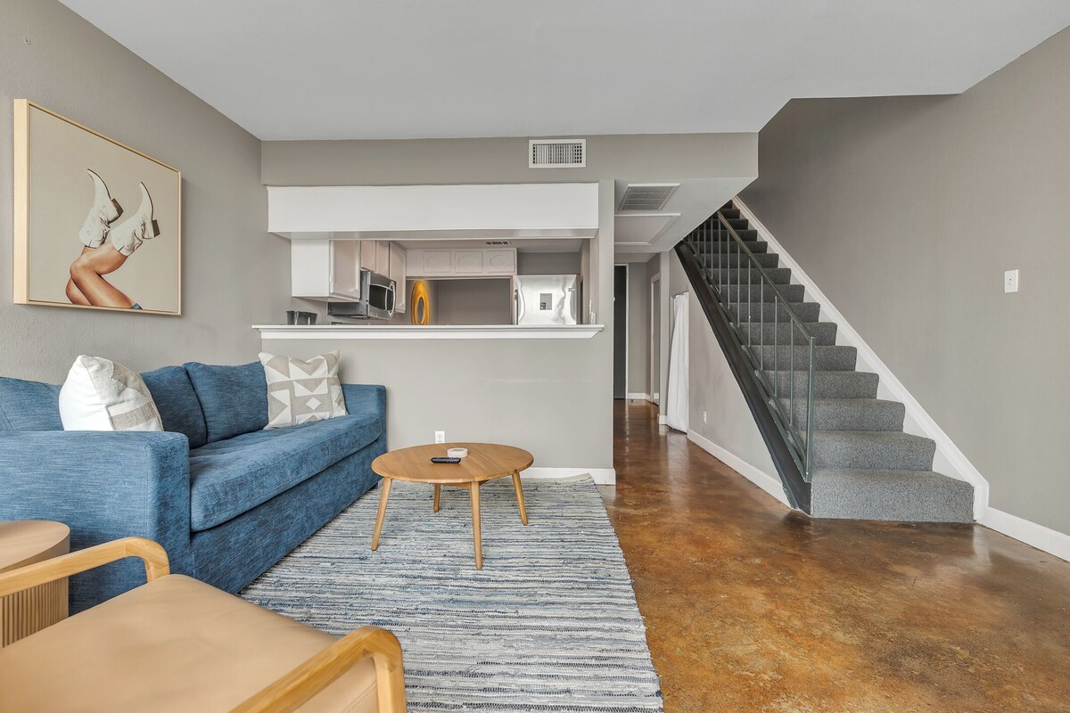 Photo 97 of Littlefield Lofts, hosted by Placemakr - 6th Street