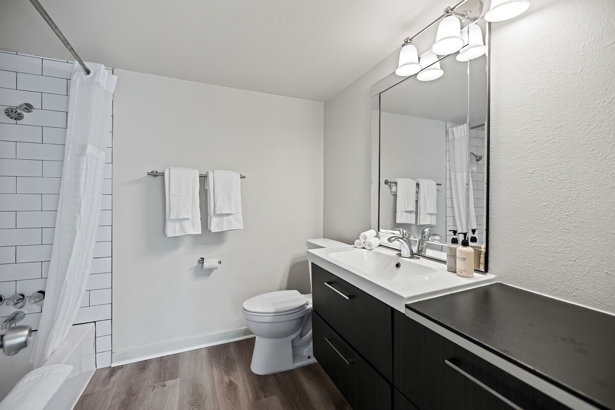 Photo 33 of Littlefield Lofts, hosted by Placemakr - 6th Street
