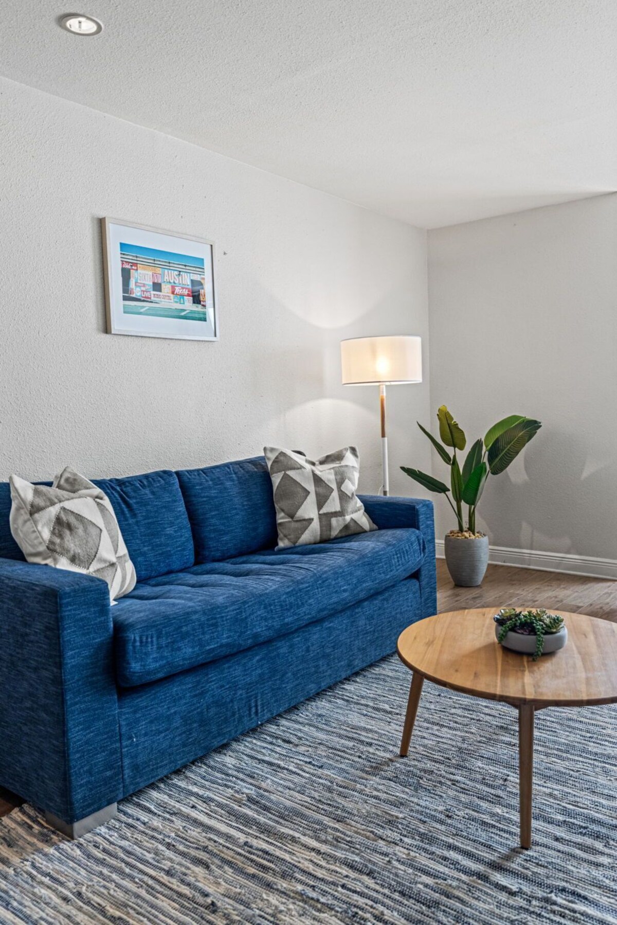 Photo 124 of Littlefield Lofts, hosted by Placemakr - 6th Street