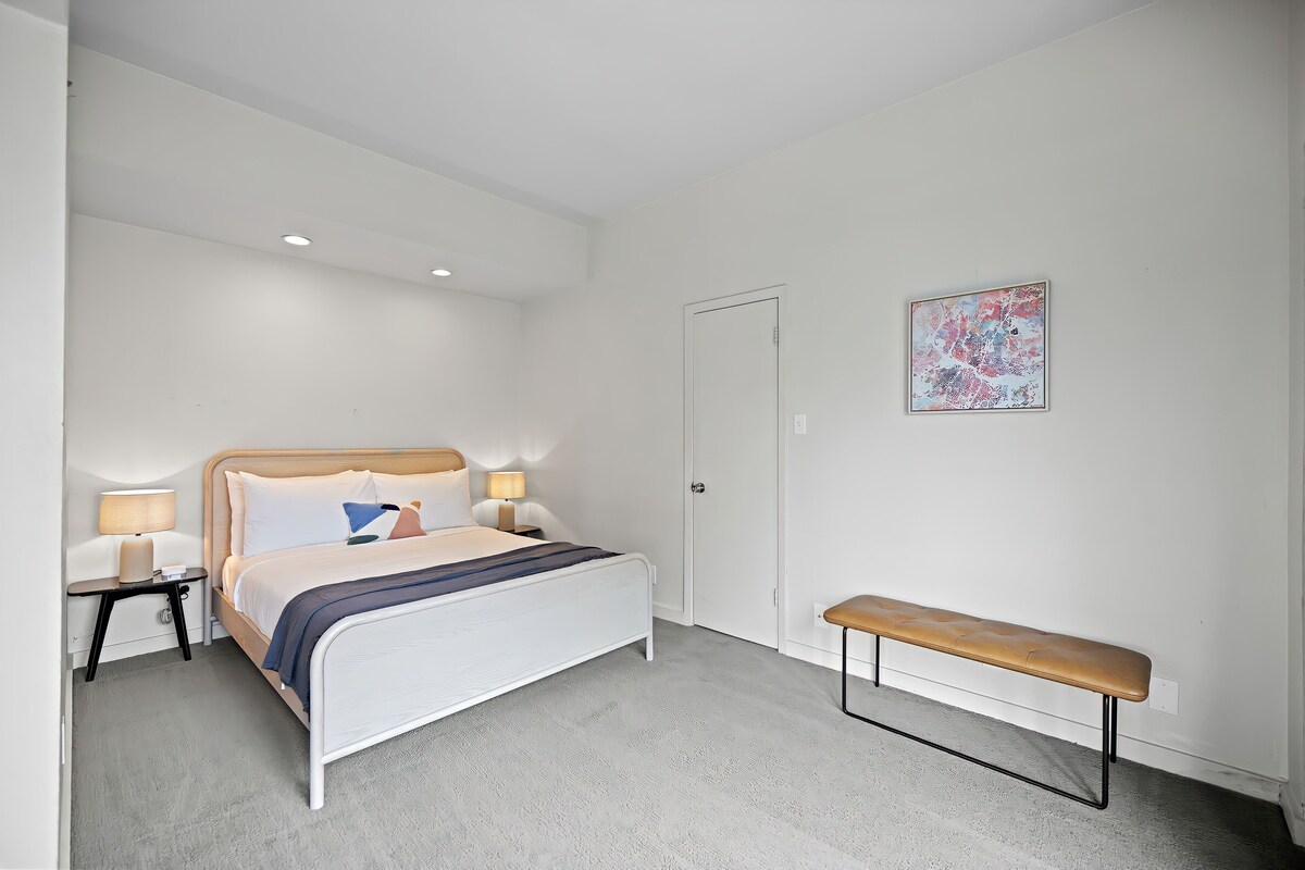 Photo 118 of Littlefield Lofts, hosted by Placemakr - 6th Street