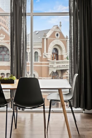 Premium Loft, Balcony | Private kitchen | Full-size fridge, microwave, oven, stovetop