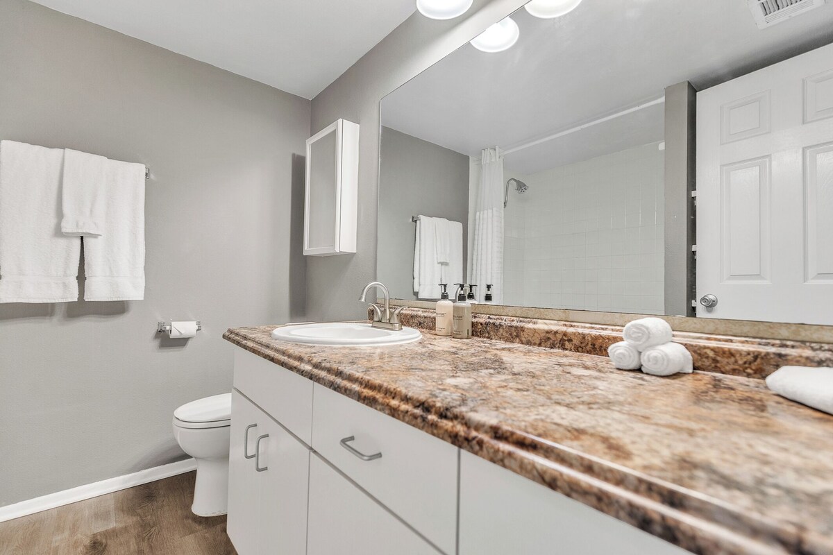 Photo 38 of Littlefield Lofts, hosted by Placemakr - 6th Street