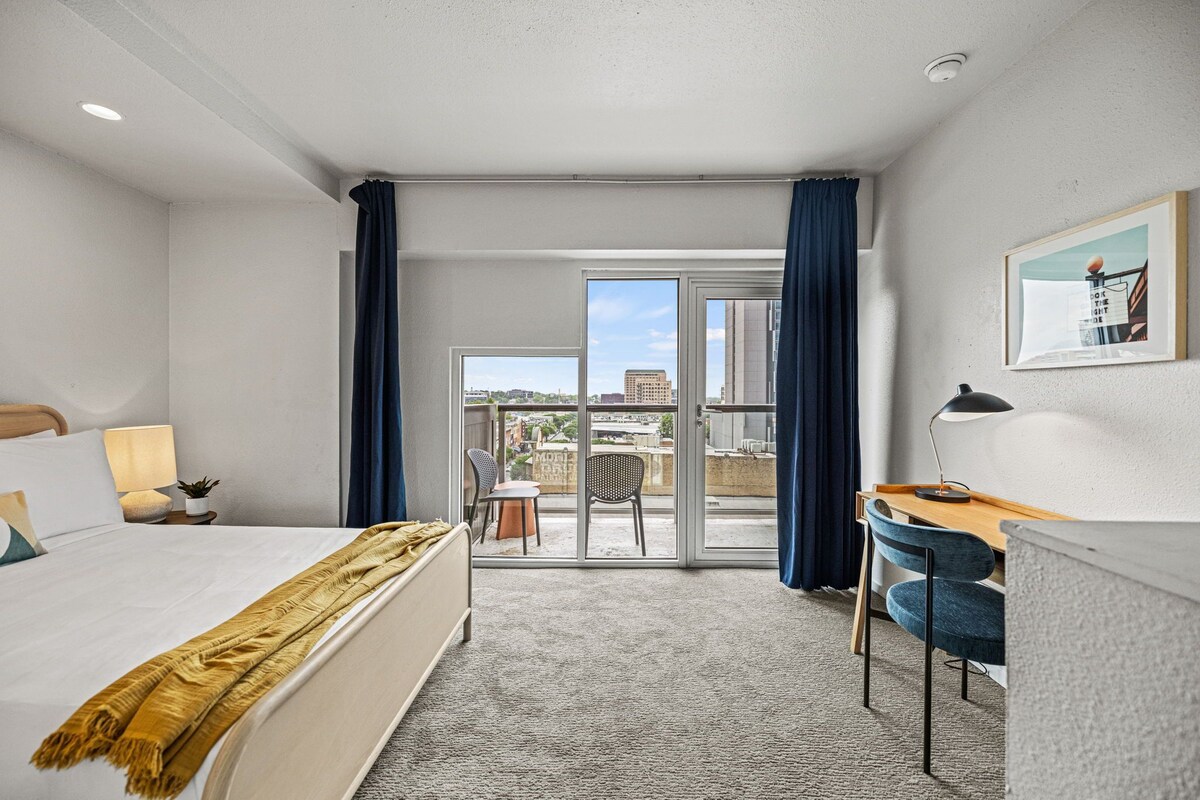 Photo 11 of Littlefield Lofts, hosted by Placemakr - 6th Street
