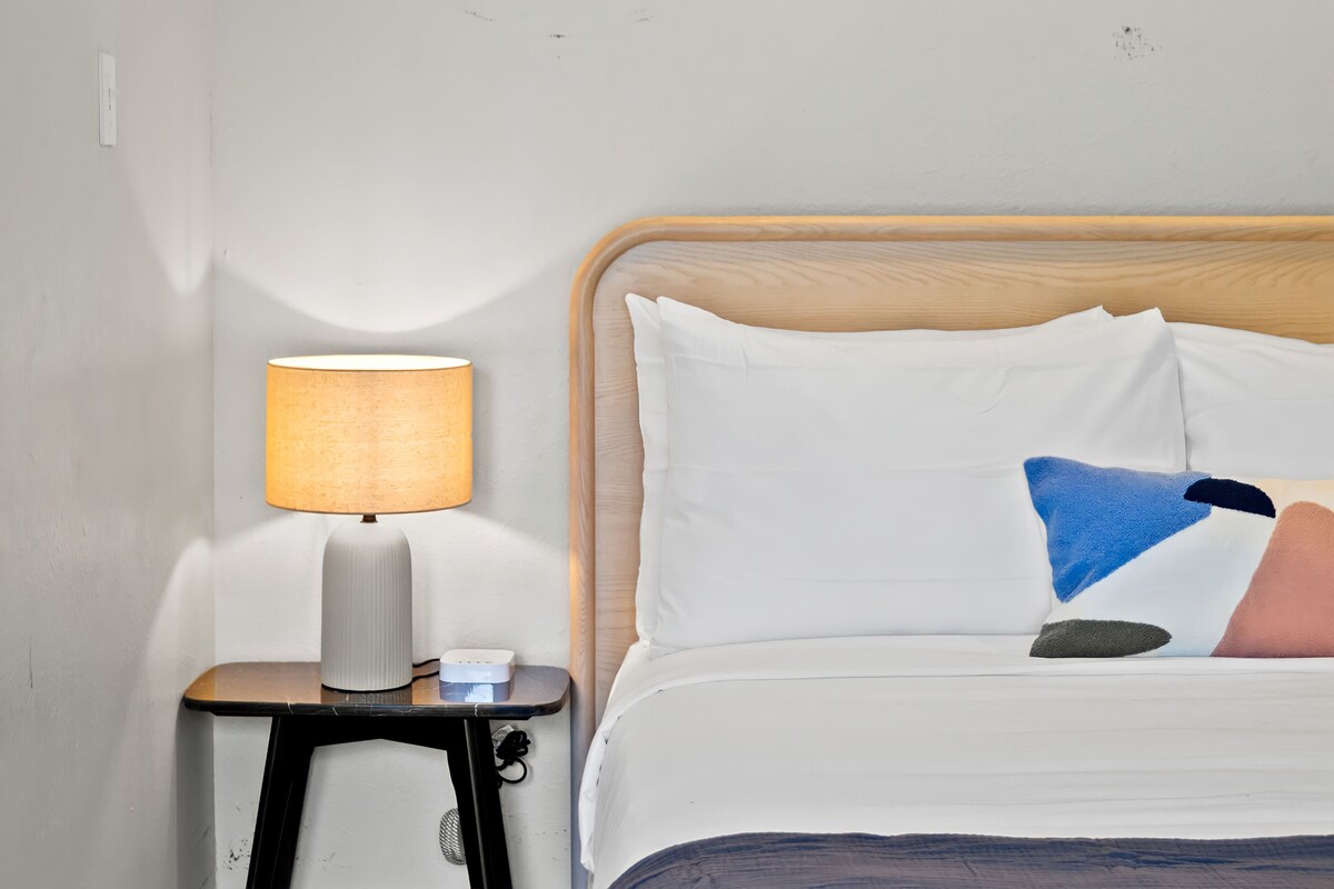 Photo 106 of Littlefield Lofts, hosted by Placemakr - 6th Street