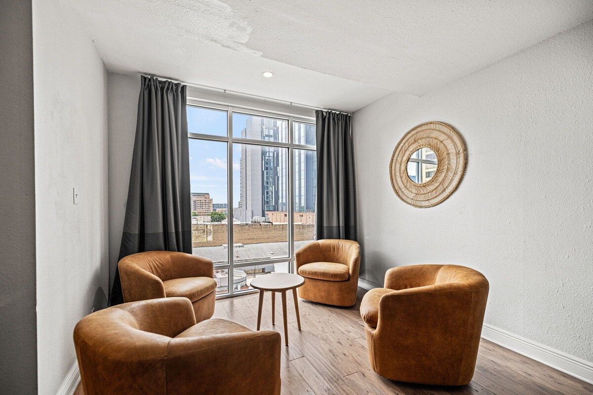 Photo 112 of Littlefield Lofts, hosted by Placemakr - 6th Street