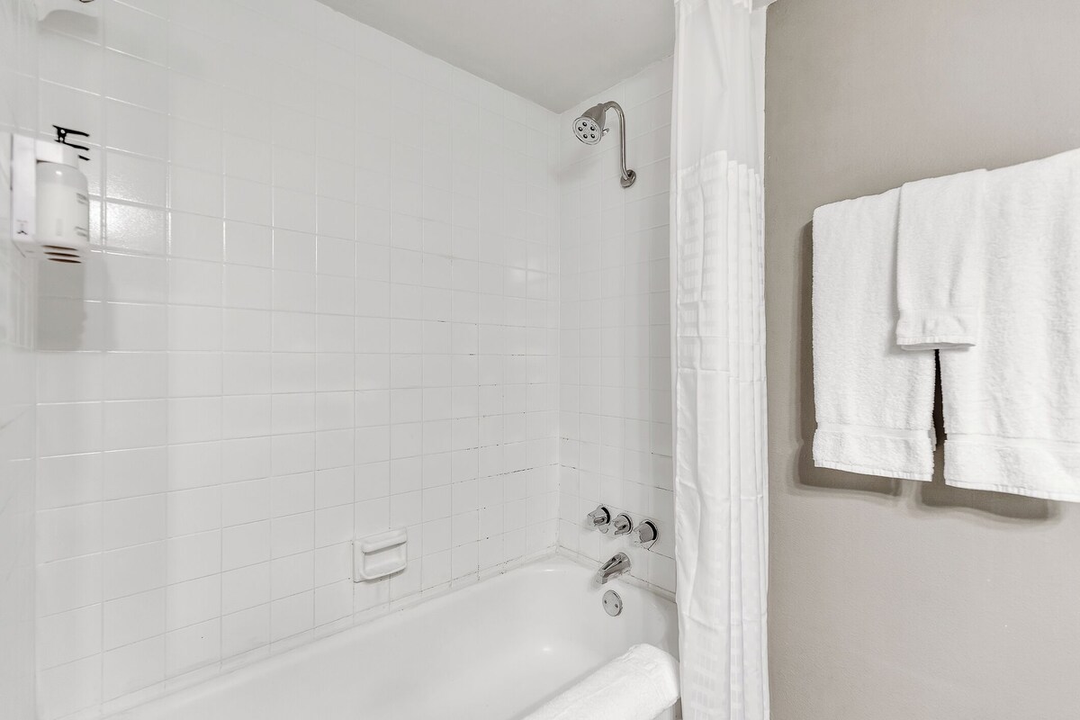 Photo 59 of Littlefield Lofts, hosted by Placemakr - 6th Street