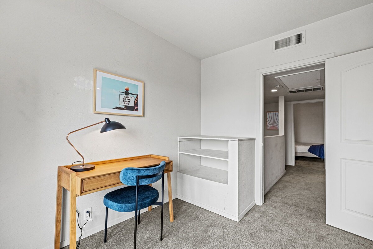 Photo 128 of Littlefield Lofts, hosted by Placemakr - 6th Street