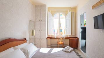 4 Schlafzimmer, BĂŒgeleisen/BĂŒgelbrett, Reisekinderbett, WLAN