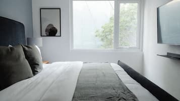 Appartamento Deluxe | 2 camere, una scrivania, tende oscuranti, ferro/asse da stiro