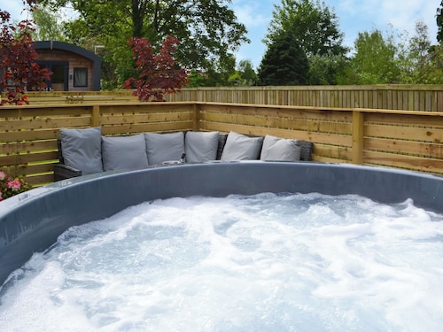 Wellington - UK47055