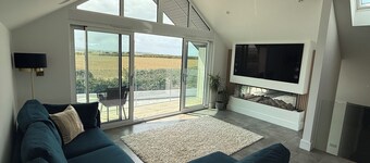 New 3 double bedroom modern luxury countryside home near Perranporth seaside