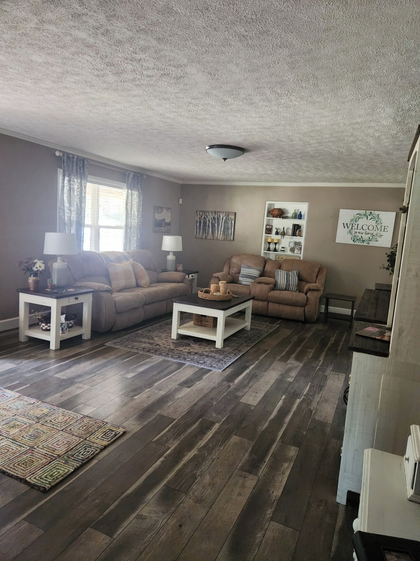 Great Rental Right In Eclectic Area - Lake Martin, AL