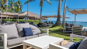 Outdoor dining - TBR by Mega Stays (Guayacanes)