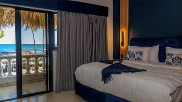 Double or Twin Room, Balcony, Beach View | Premium bedding, in-room safe, blackout drapes, soundproofing