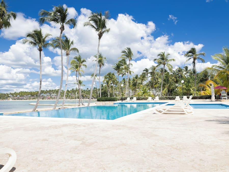 Spiaggia privata, cabine da spiaggia gratuite, teli da spiaggia
