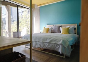 2 bedrooms, desk, blackout curtains, iron/ironing board - SINALOA 49 by Mr. W (Mexico City)