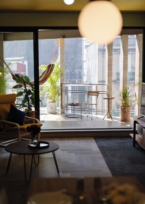 Living area - SINALOA 49 by Mr. W (Mexico City)