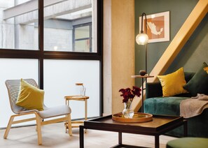 Living area - SINALOA 49 by Mr. W (Mexico City)