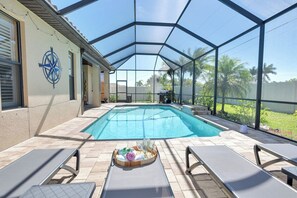 Pool - Peaceful 4 BR Home w/ Pool, Hot Tub & Screened Lanai, Heart of Cape Coral (Cape Coral)