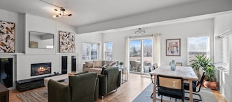 Amazing secluded canal front retreat with a beautiful Sunset. 