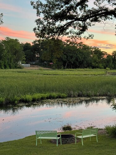 Amazing secluded canal front retreat with a beautiful Sunset. 
