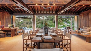 Vila exclusiva | Sala de jantar