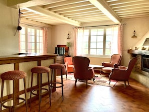 Interior - Maison Avec Piscine à la Campagne (Bohas-Meyriat-Rignat)