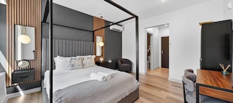 Columbus Hotel