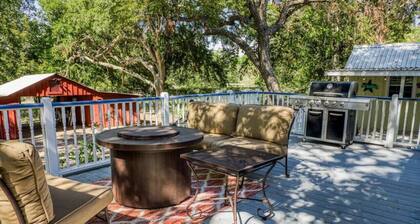 Steps away from the sweet LaGrange downtown square