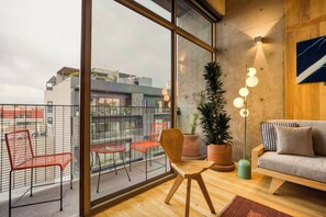 Living area - SAN LUIS POTOSI by Mr. W (Mexico City)