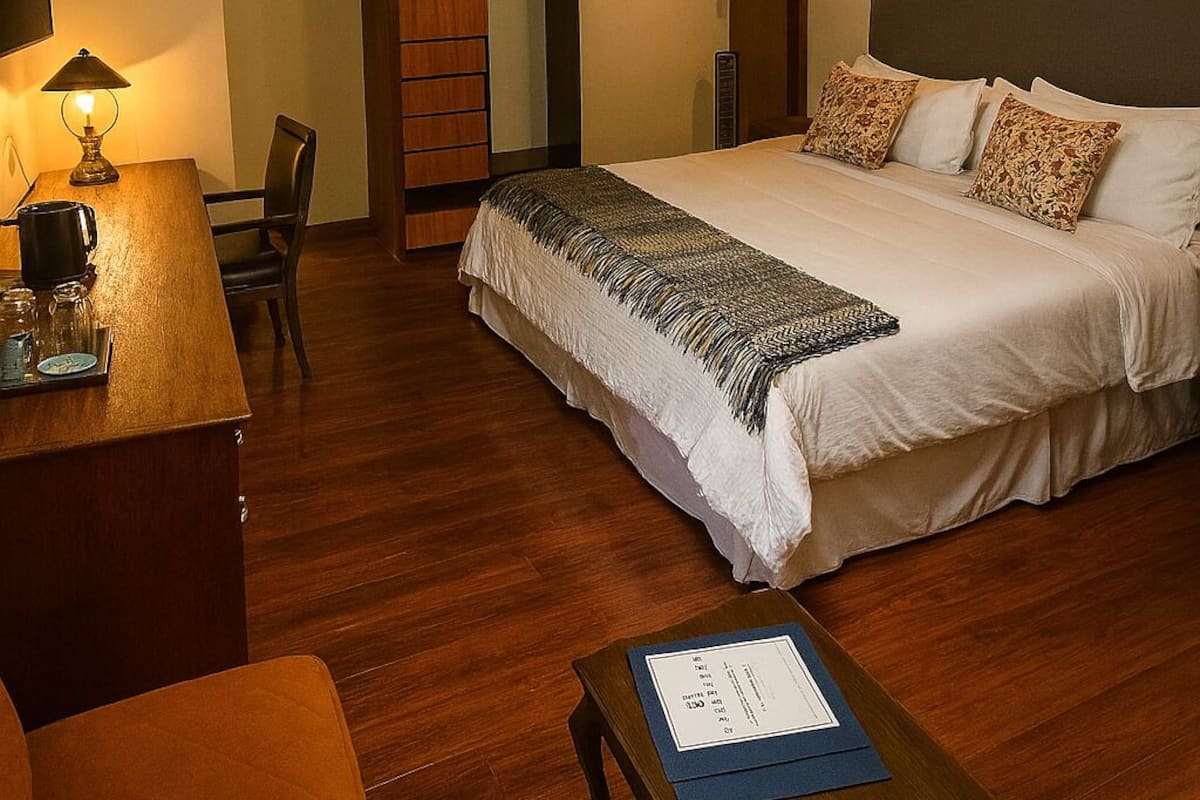 Room, Private Bathroom | 1 bedroom, premium bedding, down comforters, memory foam beds
