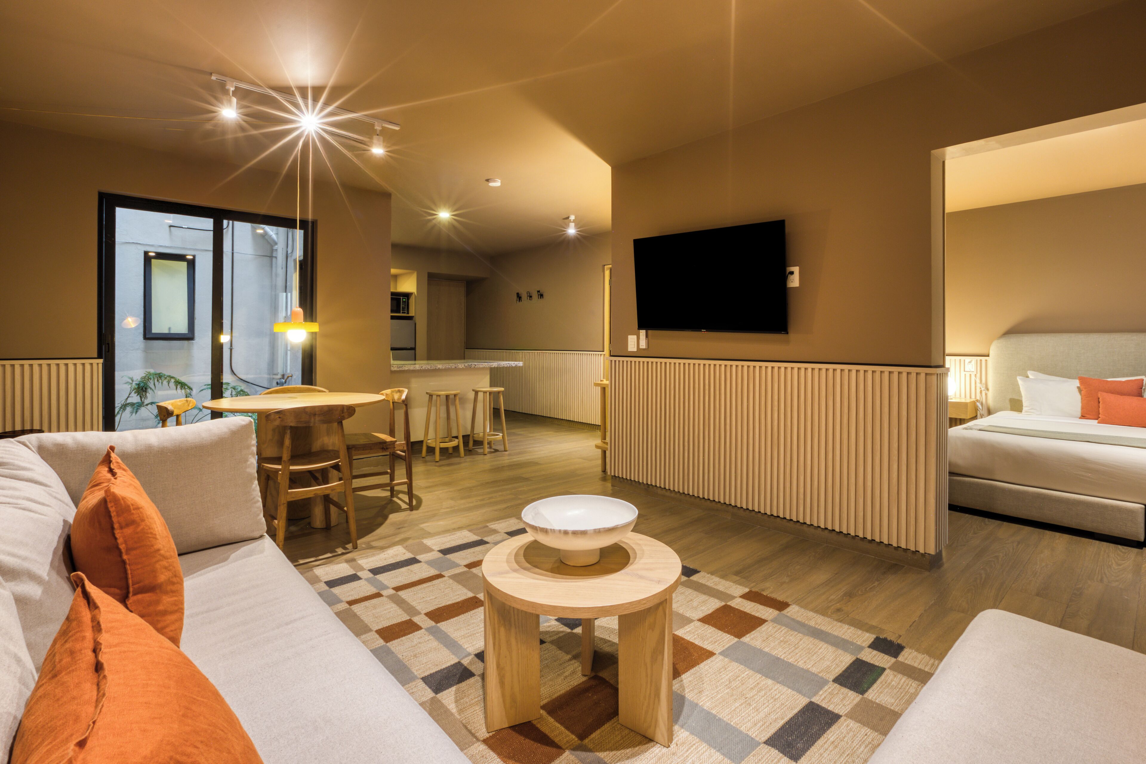 Apartamento conforto, 2 quartos, para não fumantes, cozinha | Área de estar | Smart TV 32 polegadas com canais digitais