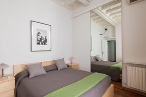 1 bedroom, WiFi, bed sheets - Spanish Steps Luxury Double Room (Roma)