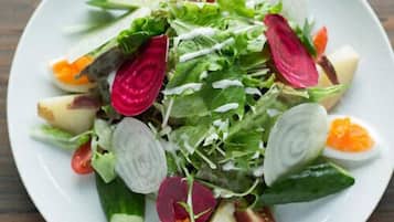 Alimentação e bebidas