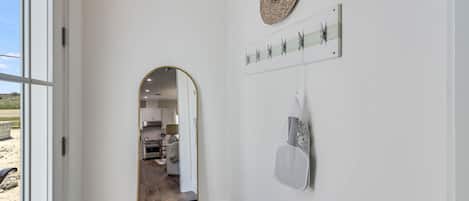 คอทเทจ (2 Bedrooms) | ด้านหน้าที่พัก